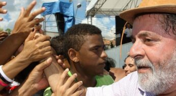 Lula participa de ato dos Territórios da Cidadania em Valente-BA