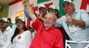 Lula visita federação de trabalhadores agrícolas de PE