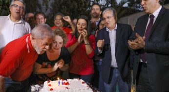 Lula festeja seu aniversário em São Paulo