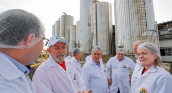Lula visita cooperativas de trabalhadores da agricultura familiar em São Miguel do Oeste (SC)