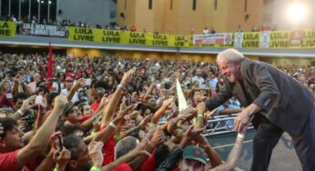 Lula em BH: “Estou candidato, aprendam a respeitar a democracia e as urnas”