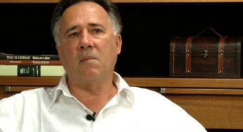 África: Entrevista com professor Alencastro