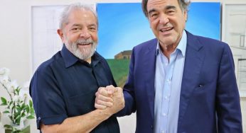 Oliver Stone visita Lula e presta solidariedade ao ex-presidente