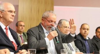 Perseguição a Lula é criticada e repercute internacionalmente