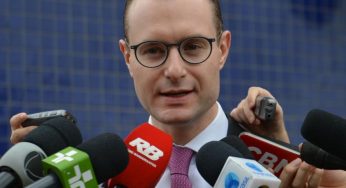 Defesa de Lula vai ao STJ contra execução antecipada de pena