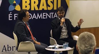 “A distribuição de renda impulsiona o desenvolvimento”, garante assessor econômico de Lula