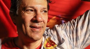 “Nós não vamos arredar o pé até que Lula suba a rampa do Planalto”, diz Haddad no Maranhão