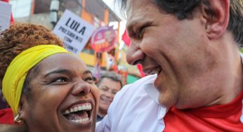 Povo baiano demonstra nas ruas, ao lado de Haddad, que Lula é seu candidato à presidência