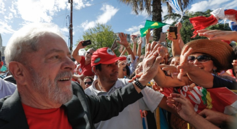 Lula: “Eles têm medo que a gente possa voltar e provar que este país pode ser feliz”