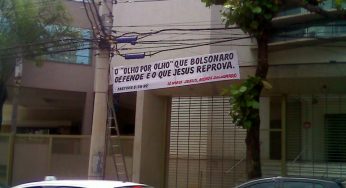 #MaisAmorMenosBolsonaro: grupo de evangélicos contra Bolsonaro estende faixas em igrejas de São Paulo