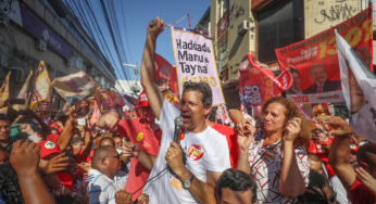 “Vamos para cima em um debate democrático e vamos recuperar o Brasil de novo”, disse Haddad, em Duque de Caxias (RJ)