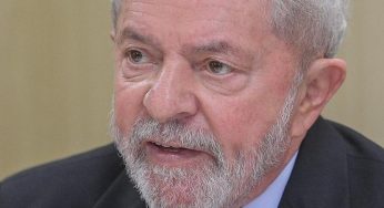 Lula: “Governo agora quer acabar com marca do Bolsa Família. Mais uma bobagem”