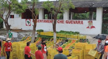 Assista à visita de Lula a assentamento em Pernambuco