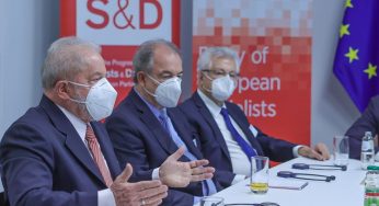 Lula e comitiva têm reuniões com sociais-democratas em Bruxelas