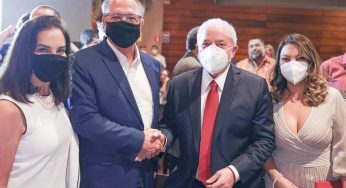Lula participa de reunião entre PT e PSB nesta 6ª