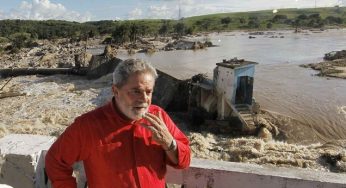 Em 2010, Lula visitou PE e AL e liberou verbas para consertar estragos causados pelas enchentes