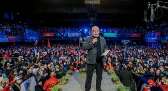 Lula: venda da Eletrobras inviabiliza programas sociais