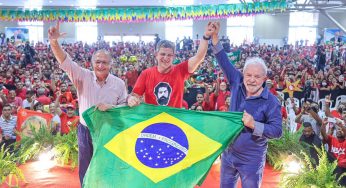 “A gente precisa cuidar desse povo e desse país”, diz Lula durante ato em Aracaju (SE)