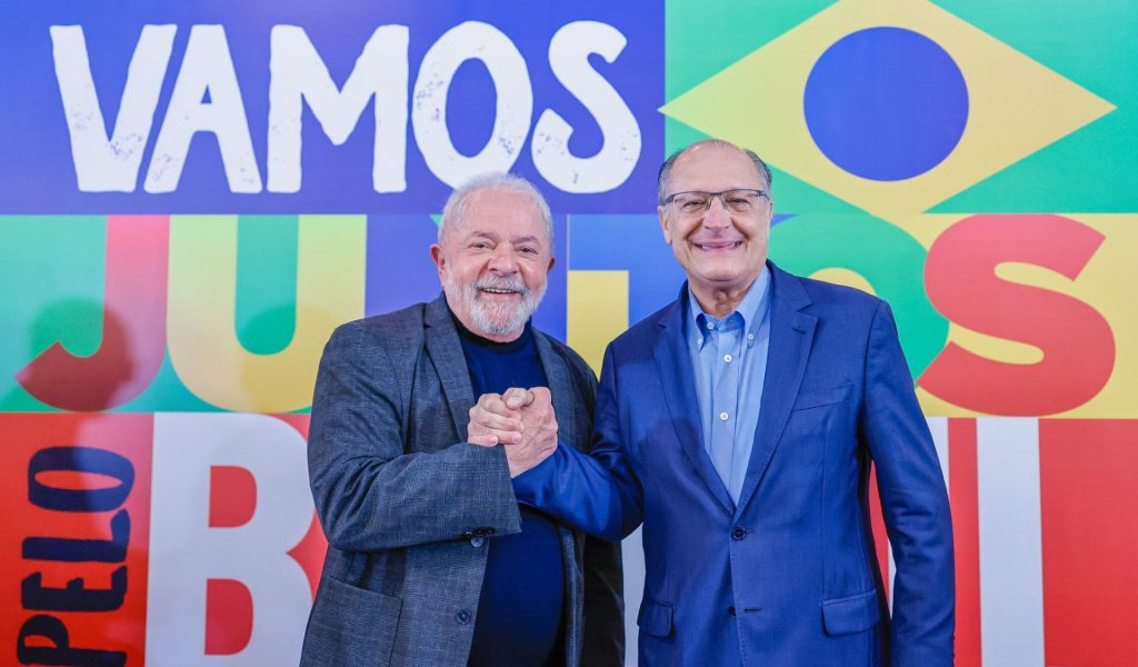 Ex-presidente Lula, ao lado do ex-governador Geraldo Alckmin