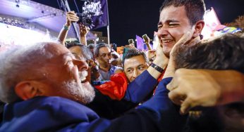 Minas Gerais solta o grito emocionado: É 13! Veja como foi o ato com Lula em BH