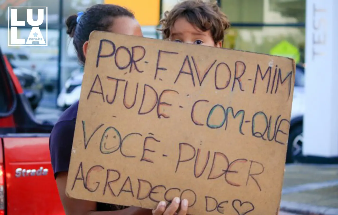 Negacionista Bolsonaro quer negar que o Brasil passa fome