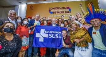 Lula exalta heroísmo de trabalhadores e trabalhadoras do SUS na pandemia