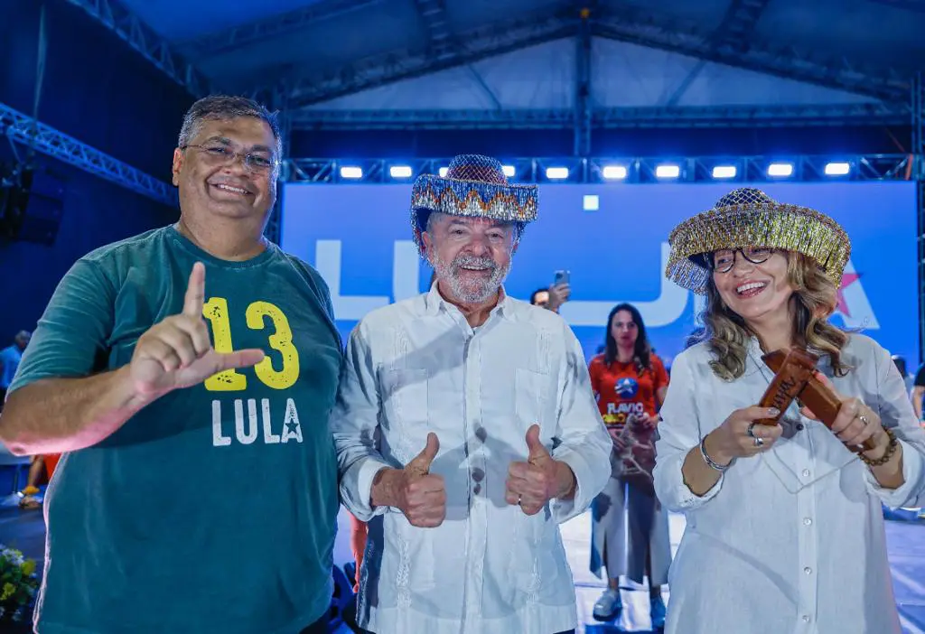 Flávio Dino, Lula e Janja durante comício em São Luís - Setembro/2022