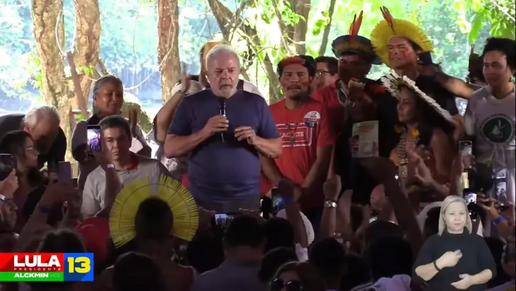 Lula: todas as religiões devem ser respeitadas
