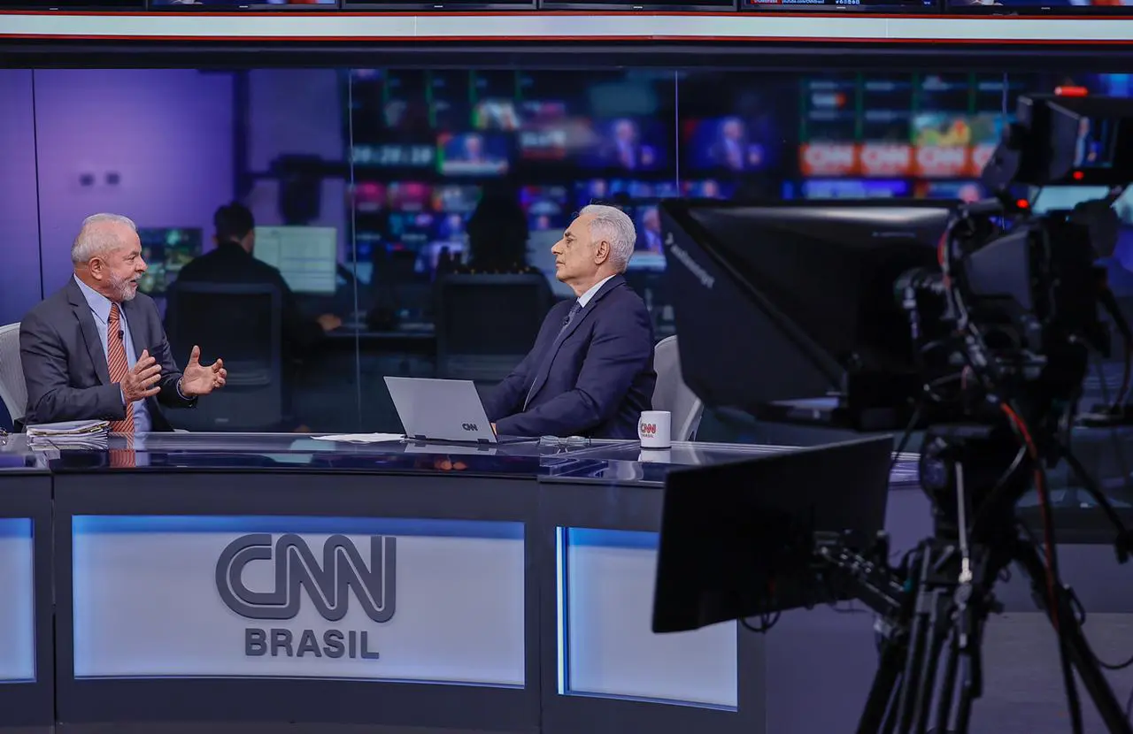 Lula diz que vai priorizar os que mais precisam