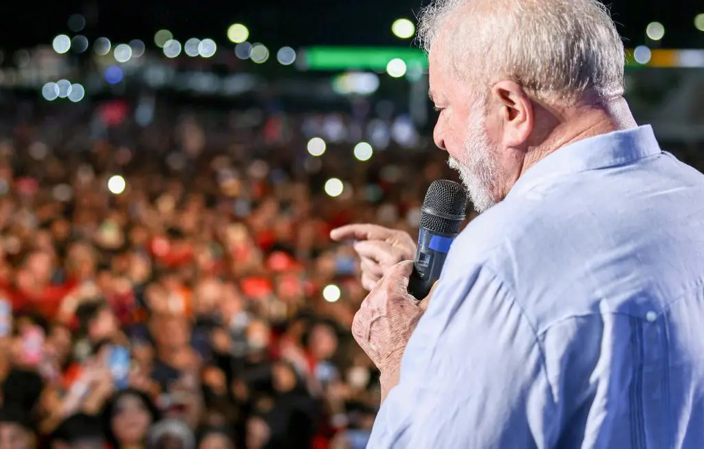 Em discurso em Manaus, Lula recorda colapso na saúde por falta de oxigênio na pandemia