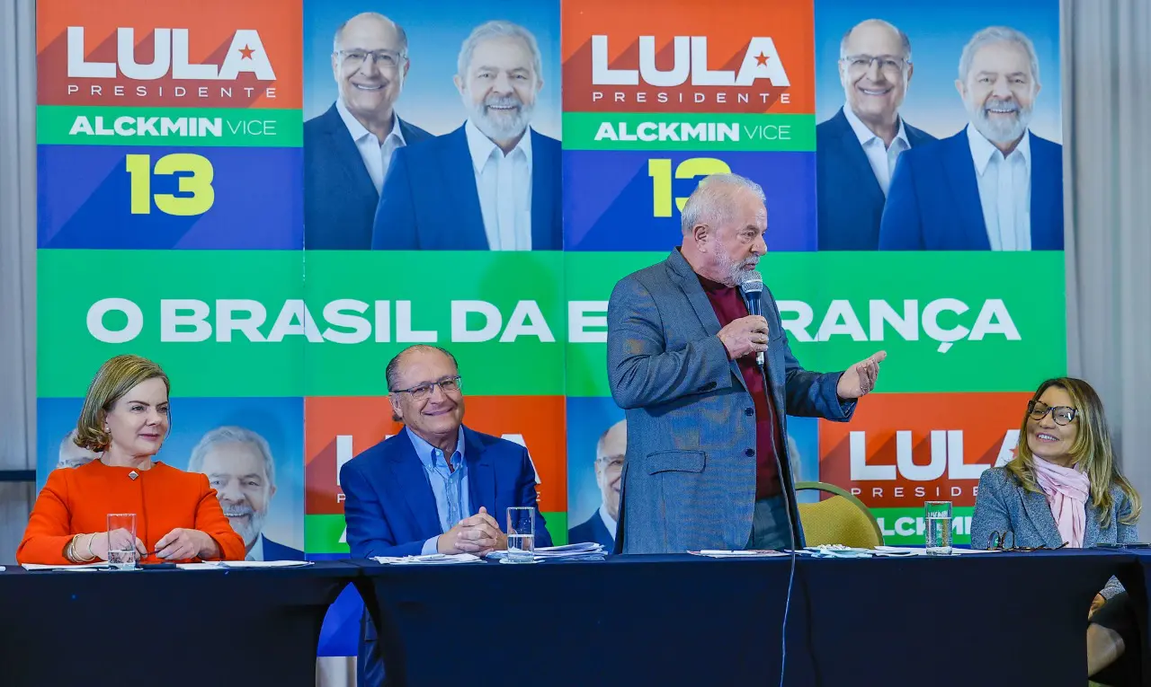Sete de setembro deve ser de União, diz Lula