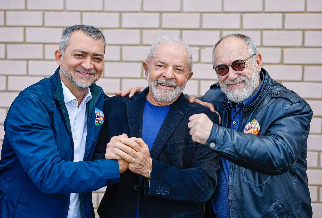 Aos gaúchos, Lula diz que investir na educação é a chave para o desenvolvimento