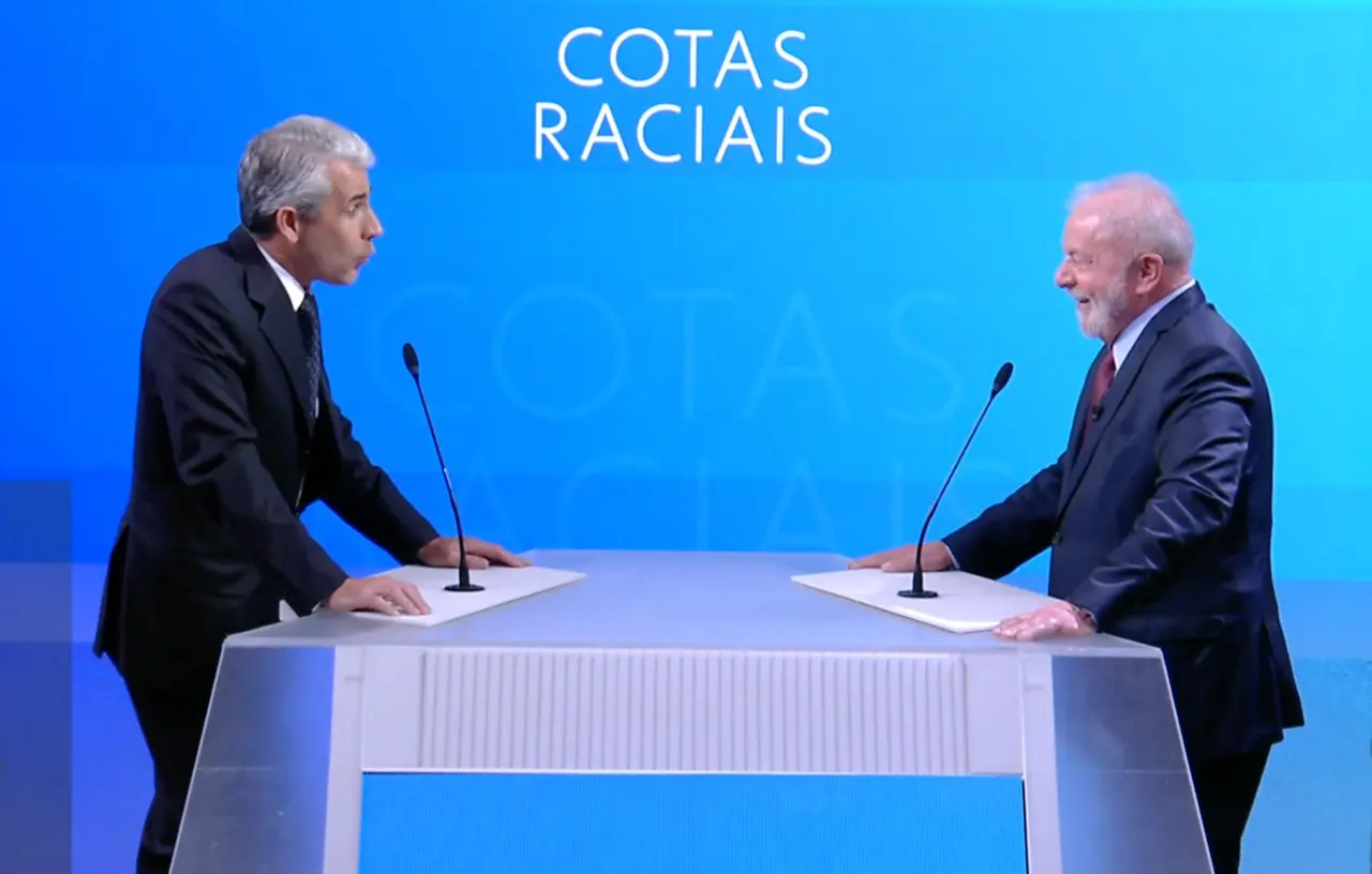 “A Lei de Cotas é o pagamento de uma dívida de 350 anos de escravidão”, diz Lula