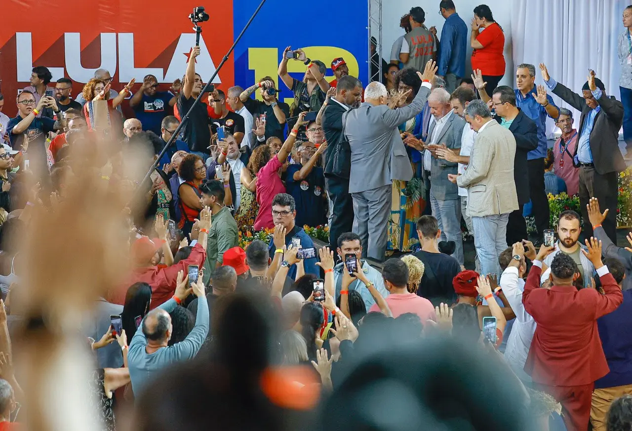 Lula: “A verdade venceu e este país pode ser reconstruído”