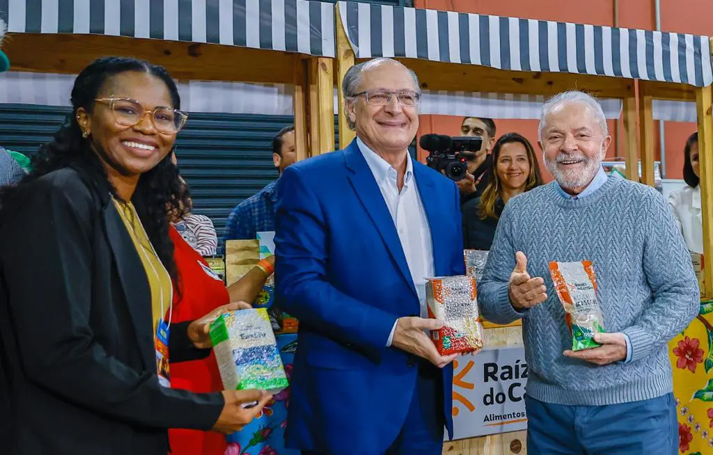 Lula diz que ele e Alckimin são oportunidade para reconstruir o país
