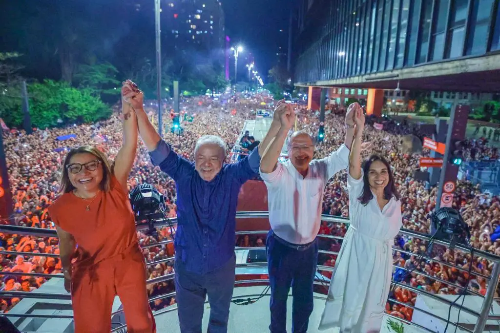 Discurso do presidente eleito na Avenida Paulista