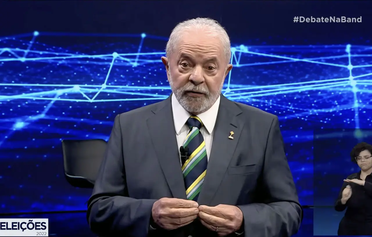 Lula no debate: sou contra a privatização da Petrobras