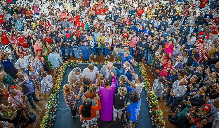 Central Evangélicos com Lula recebe até 2 mil contatos por dia