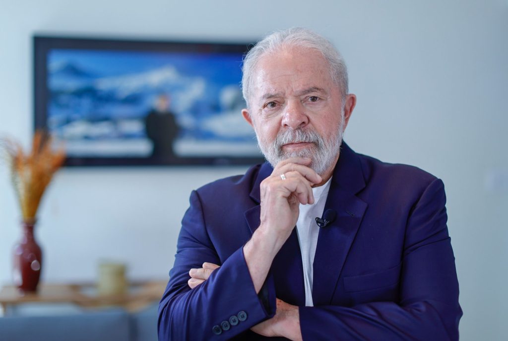 Lula agradece apoio de economistas do Plano Real