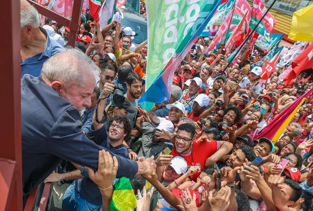 Lula: “Vamos aumentar o salário mínimo e o comércio vai vender mais”