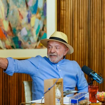 Lula: “Sou obcecado em educação para que este país vire uma grande nação”