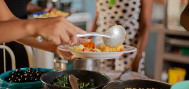 Inflação desacelera em julho, com queda dos preços de alimentos