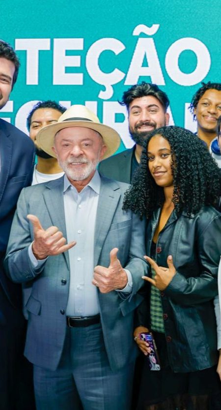 Lula anuncia novas regras para ingressos em shows