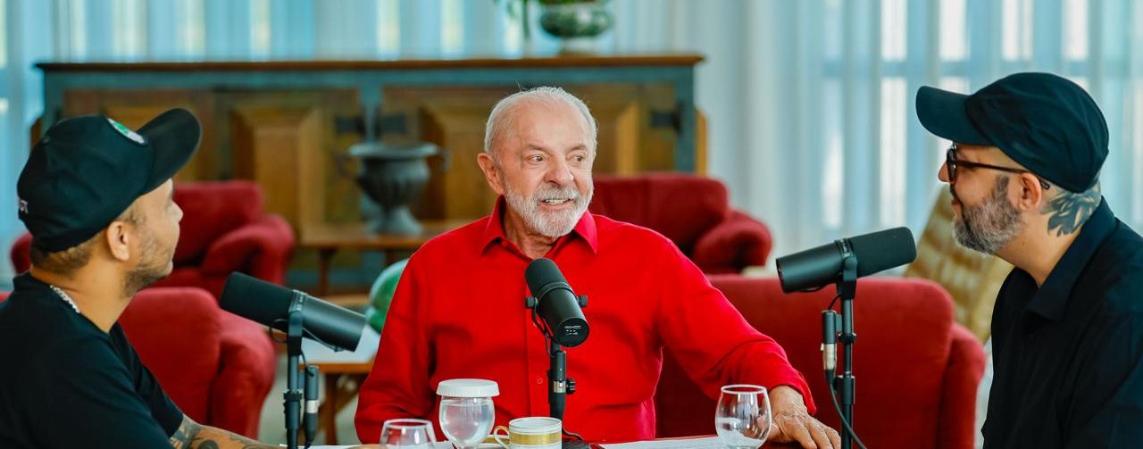 Lula em entrevista ao podcast Desce a Letra