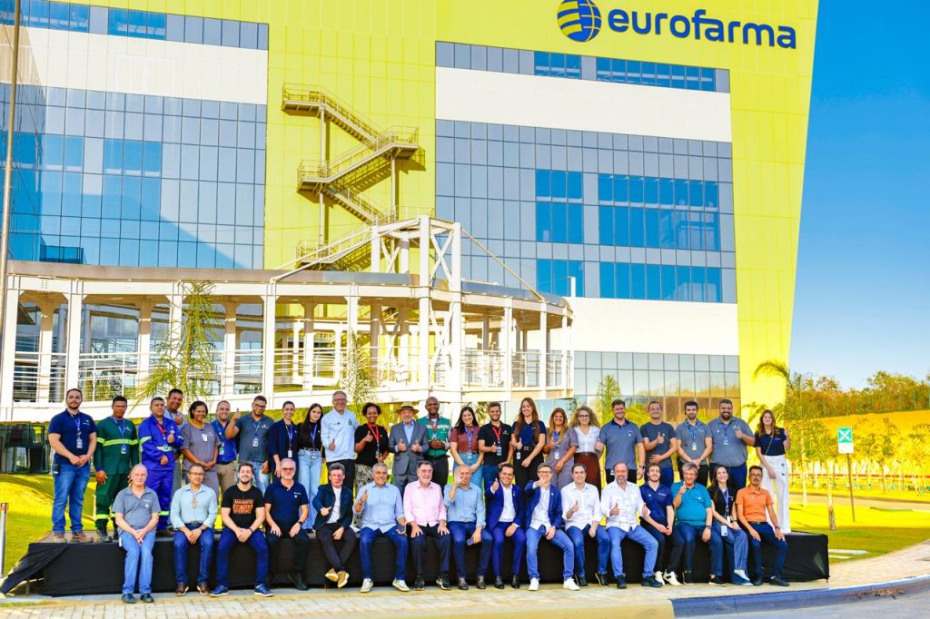 Presidente visita novo complexo industrial da Eurofarma, em Montes Claros (MG) 