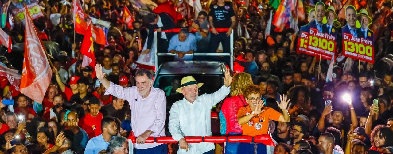 Presidente Lula durante ato de campanha em Montes Claros (MG)